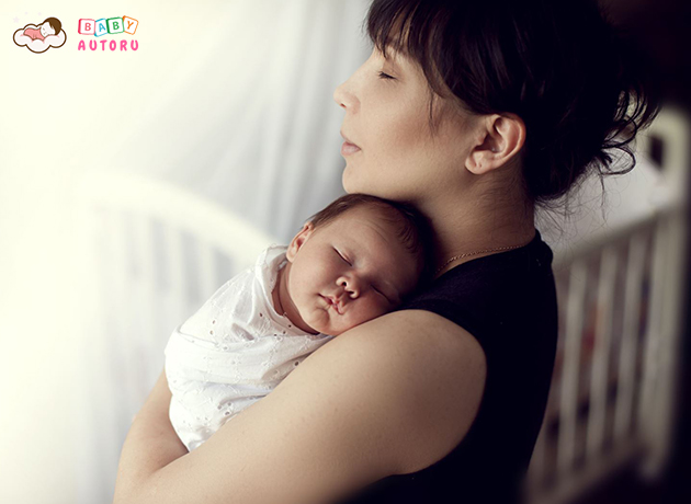 Mẹo hay cho mẹ bỉm sữa: Phân biệt giữa xe 2 nhún ăn bột và 4 nhún ăn bột